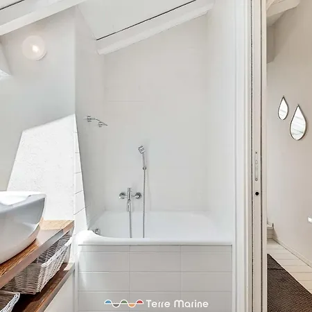 Apartment The Charme, Terremarine