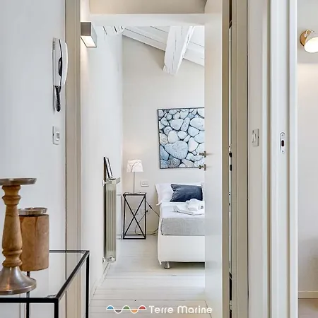 The Charme, Terremarine *