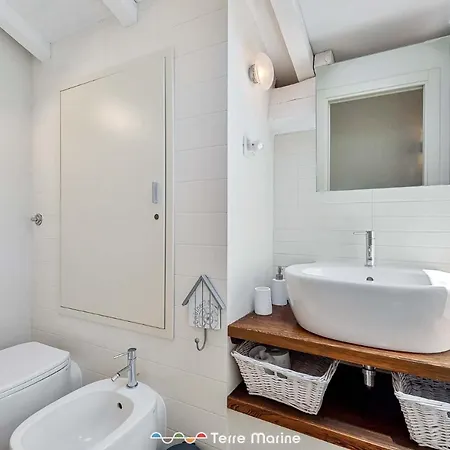 Apartment The Charme, Terremarine