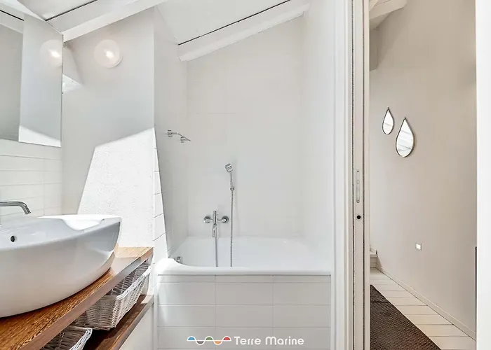 Apartment The Charme, Terremarine